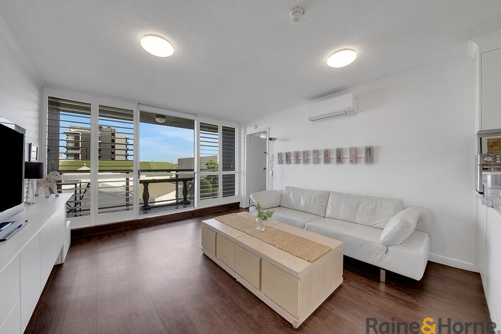 302/24 Roseberry St, Gladstone Central, QLD 4680