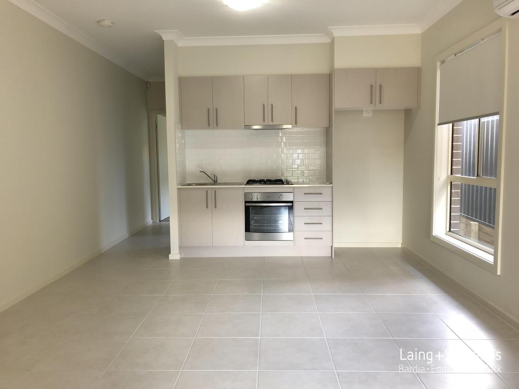 16a Fleet St, Gregory Hills, NSW 2557