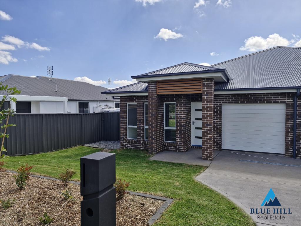 104a Springfield Dr, Lochinvar, NSW 2321