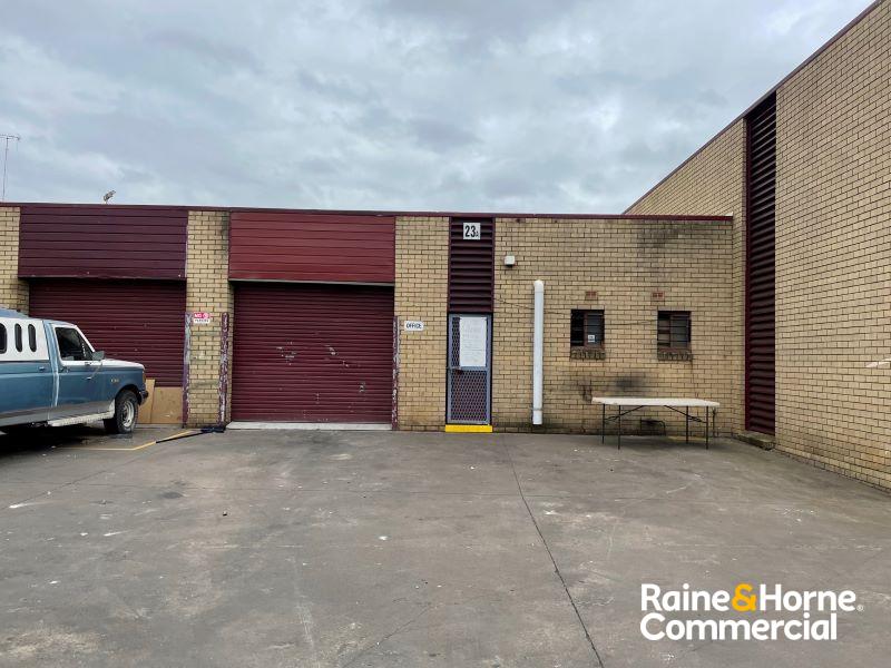 23A/4 LOUISE AVE, INGLEBURN, NSW 2565