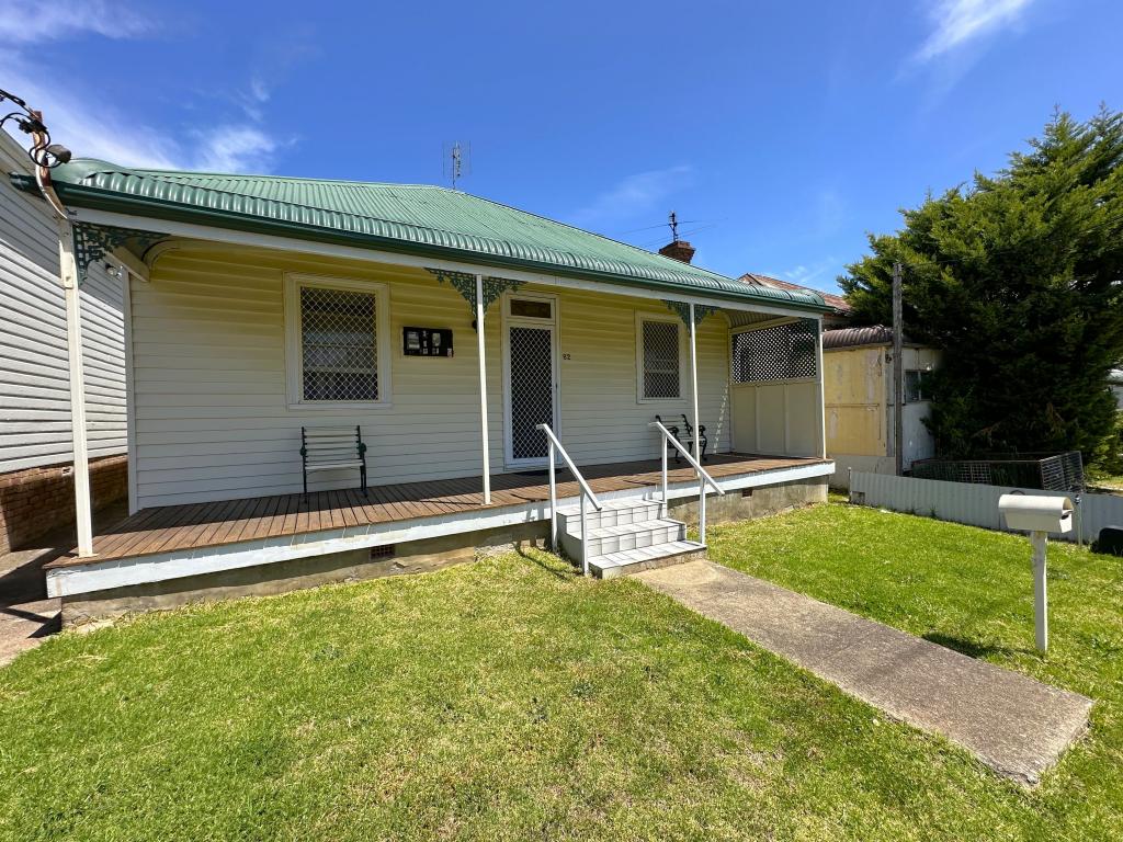 62 Clarke St, Harden, NSW 2587