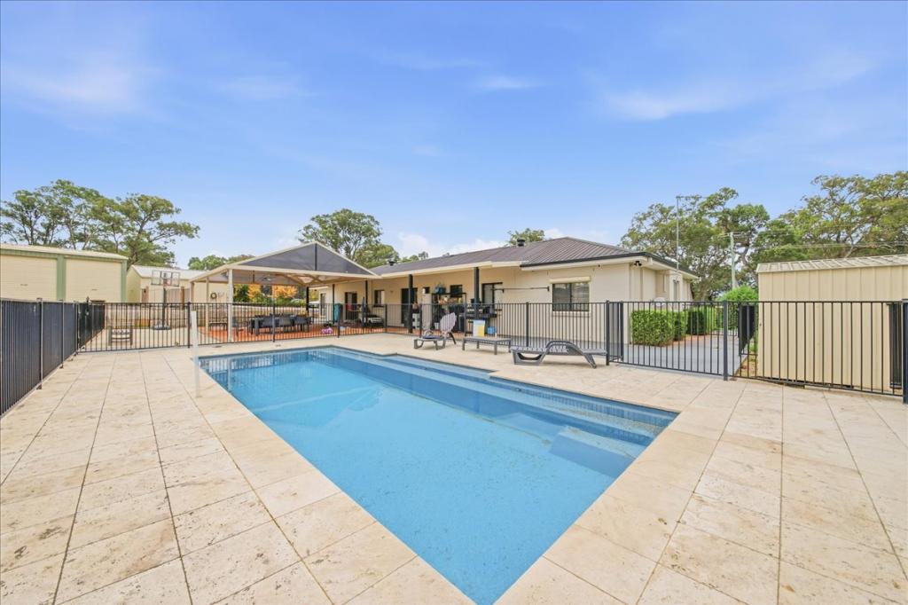 110 Brundah Rd, Thirlmere, NSW 2572