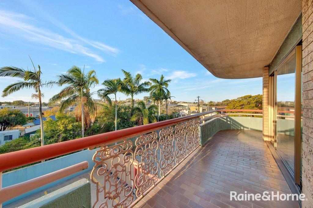 7/7 Kent St, West Gladstone, QLD 4680