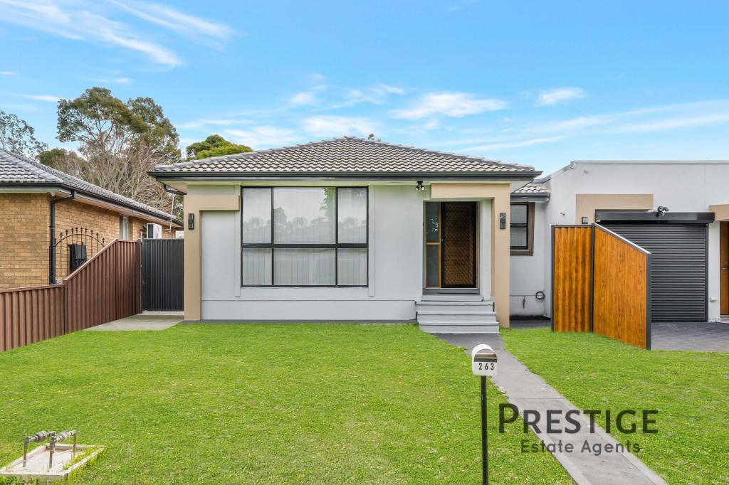263 Prairie Vale Rd, Prairiewood, NSW 2176
