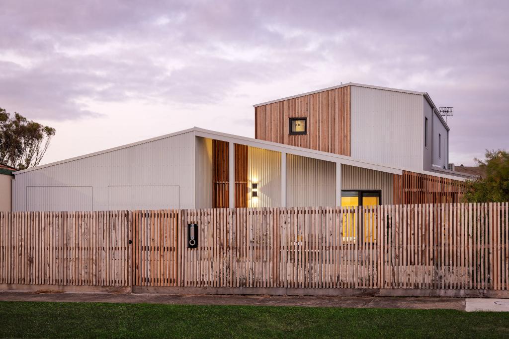 68 MERRIVALE DR, WARRNAMBOOL, VIC 3280