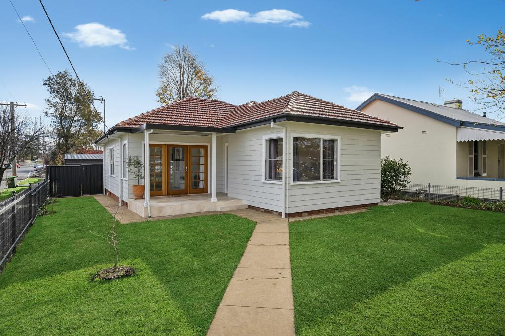 33 Autumn St, Orange, NSW 2800