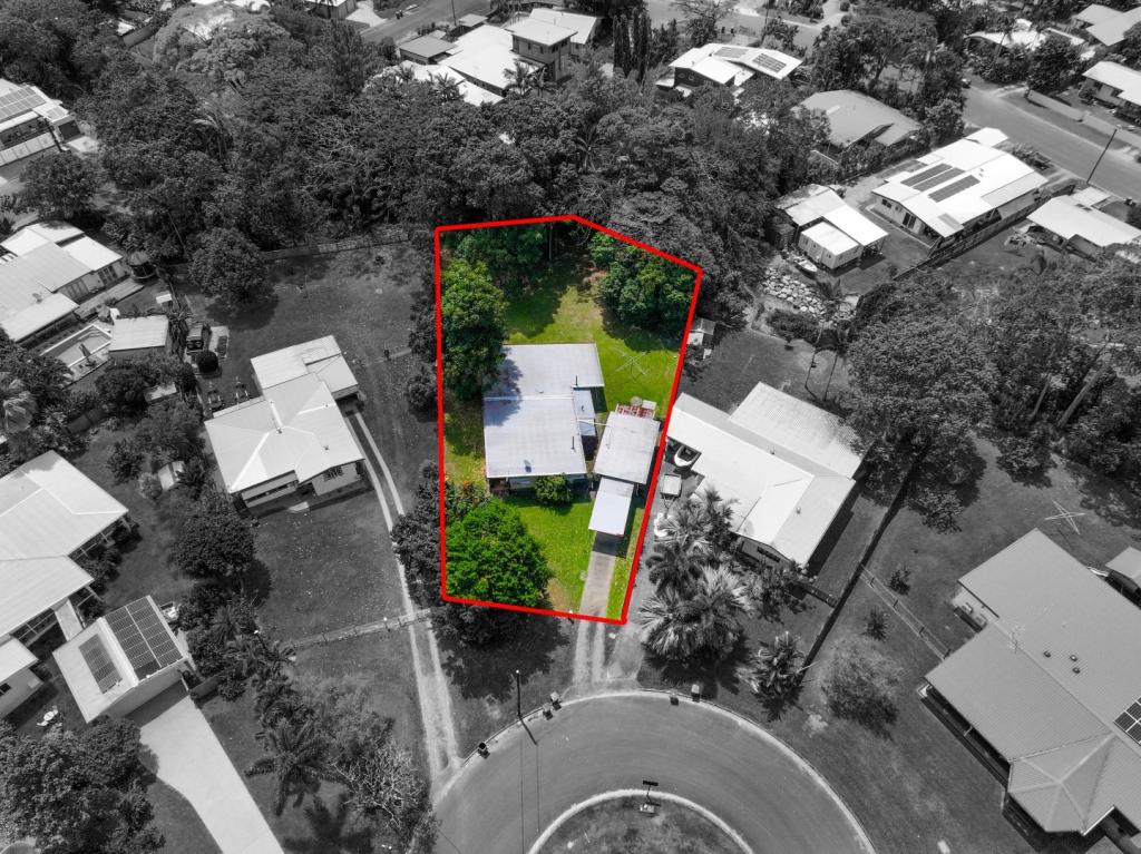 5 Balzer Cl, Whitfield, QLD 4870