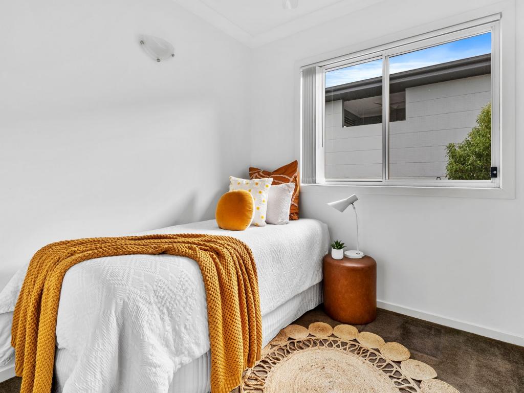 5/16 YERONGA ST, YERONGA, QLD 4104