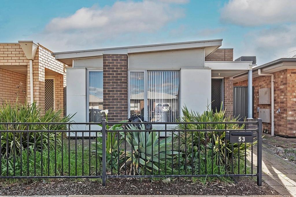 53 WEST PKWY, ANDREWS FARM, SA 5114