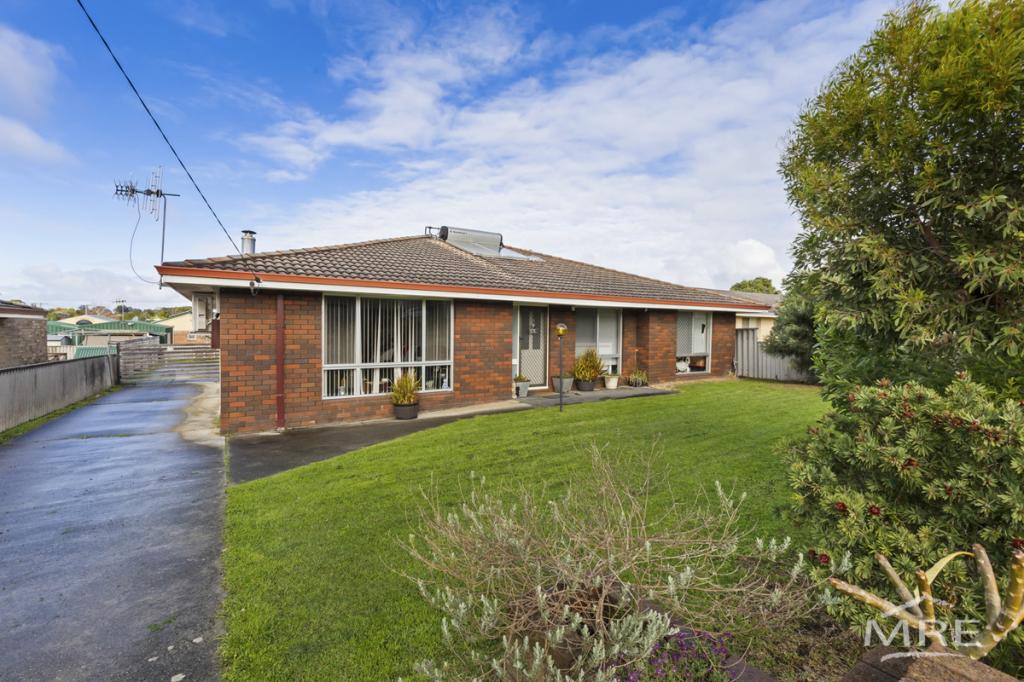 15 Sherwood Dr, Mckail, WA 6330