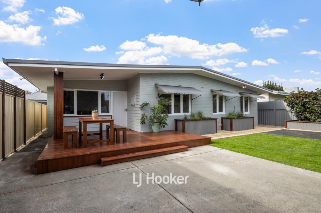 9b Wright St, Withers, WA 6230