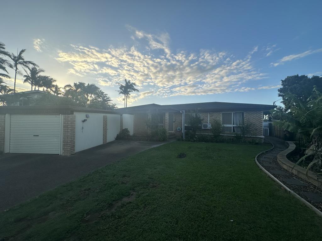 3 Cairnie St, Avenell Heights, QLD 4670