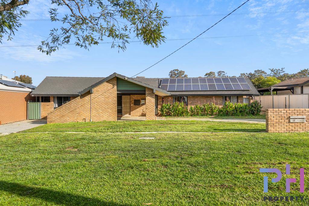 17 Mistletoe St, Golden Square, VIC 3555
