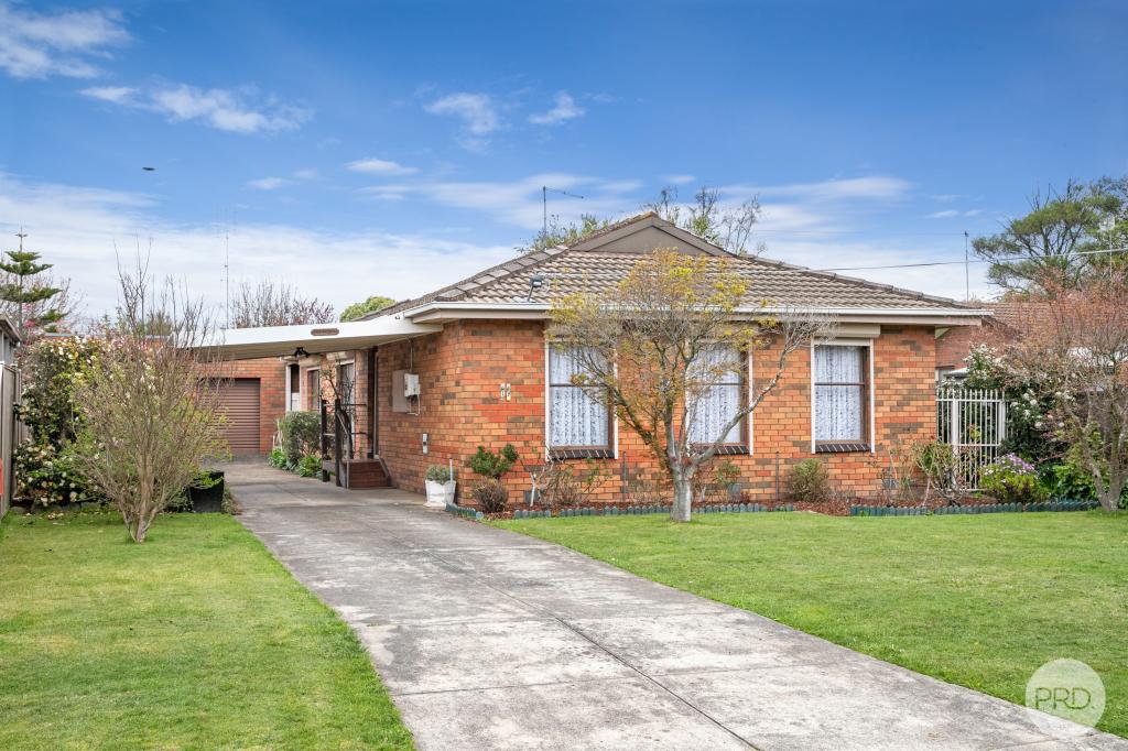 14 Mcnulty Dr, Wendouree, VIC 3355