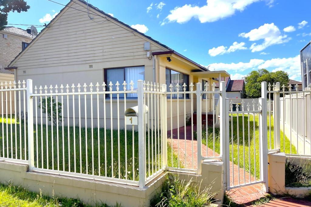 1 Hunter St, Fairfield, NSW 2165