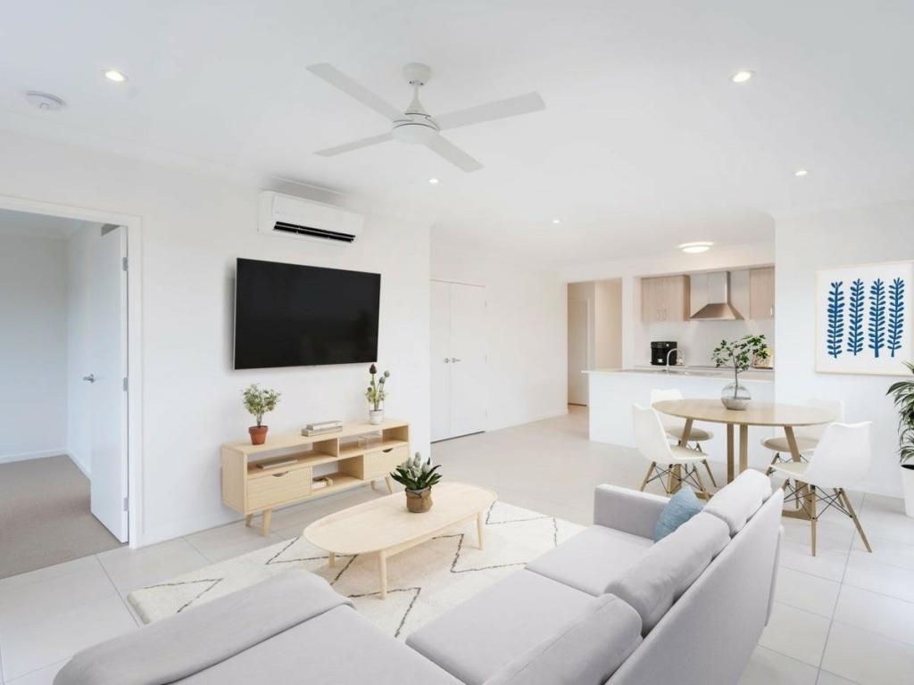 44 Bribie Cres, Banya, QLD 4551