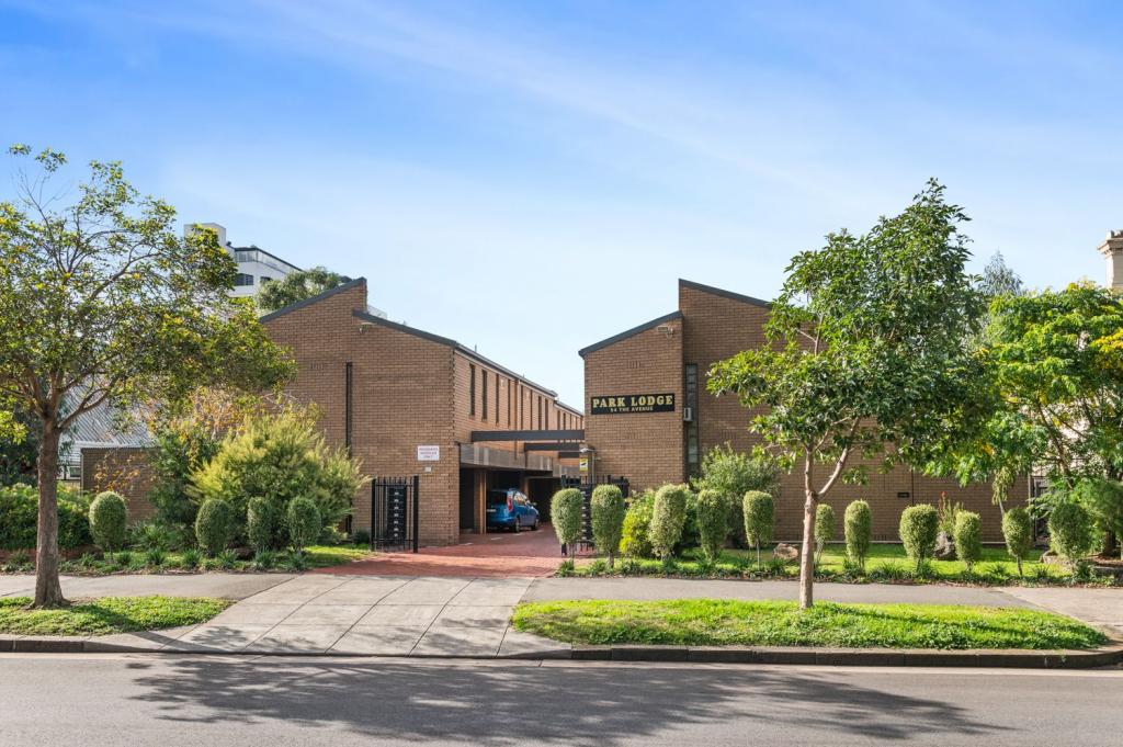 2/54 The Avenue, Parkville, VIC 3052