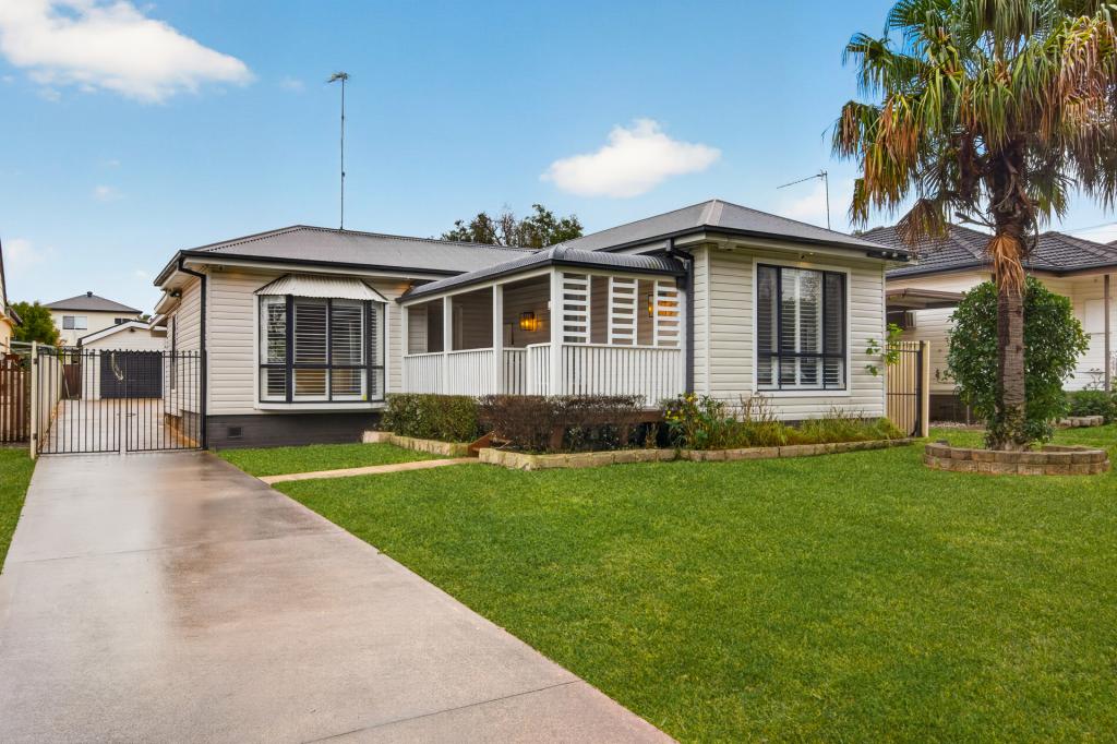 18 Robinson St, Riverstone, NSW 2765