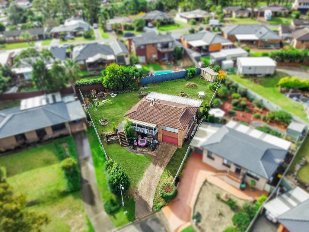 6 DODD PL, CRANEBROOK, NSW 2749