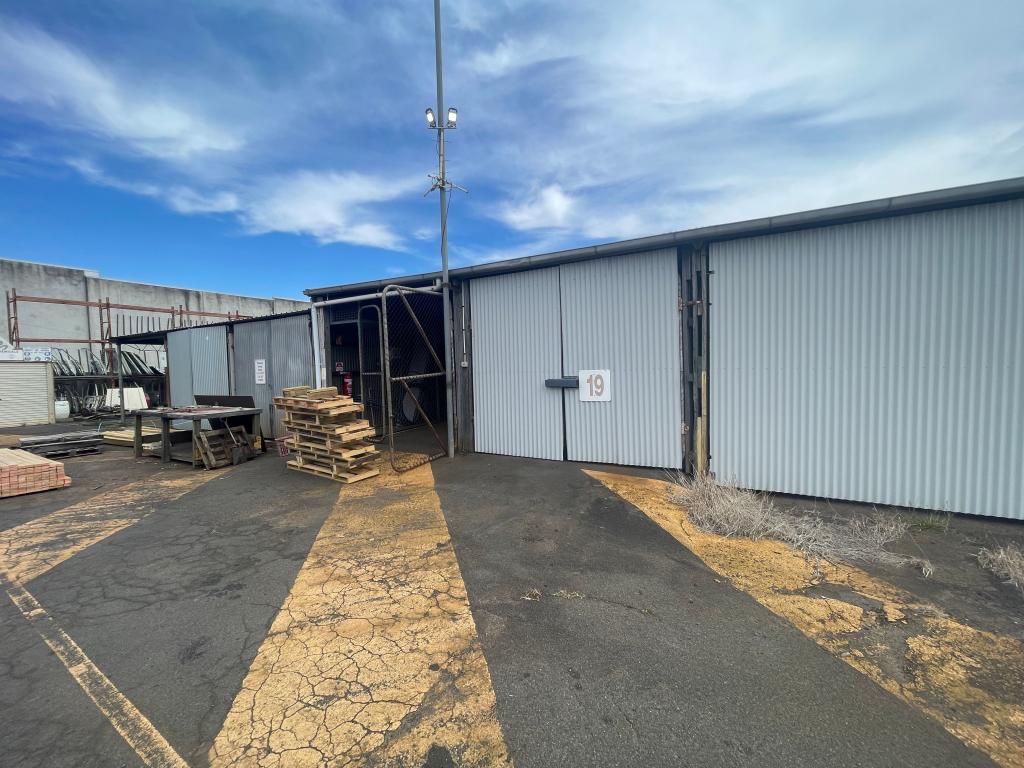 Bay 19/177-185 Anzac Ave, Harristown, QLD 4350