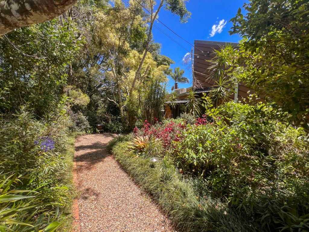 2-4 Katmai Ct, Tamborine Mountain, QLD 4272