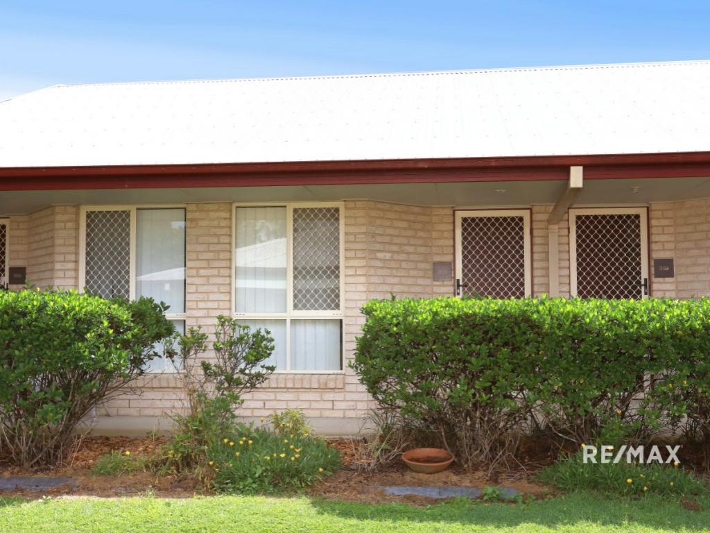 304/5 Bourton Rd, Merrimac, QLD 4226