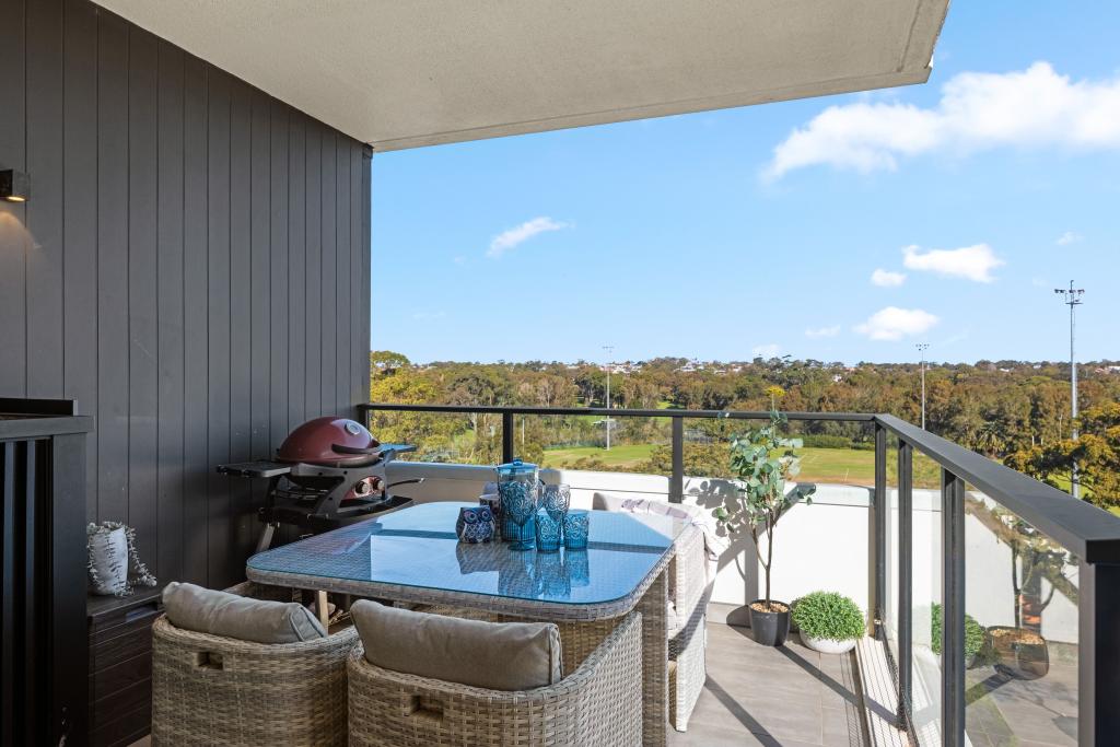 501/475 Captain Cook Dr, Woolooware, NSW 2230