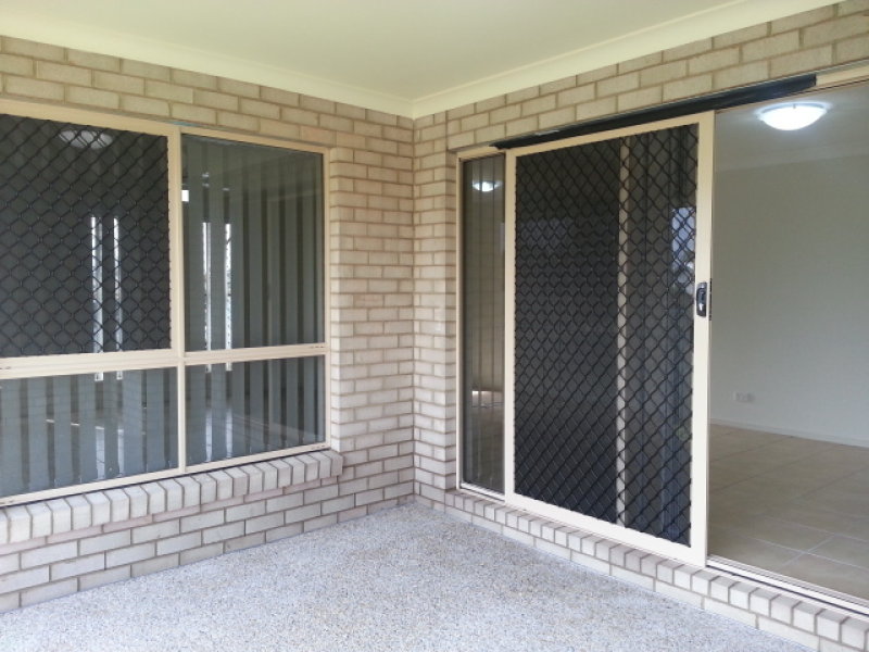 2/7 Jared Ct, Yamanto, QLD 4305