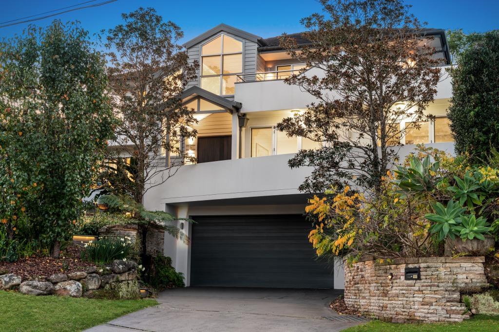 3 Morotai Cres, Castlecrag, NSW 2068
