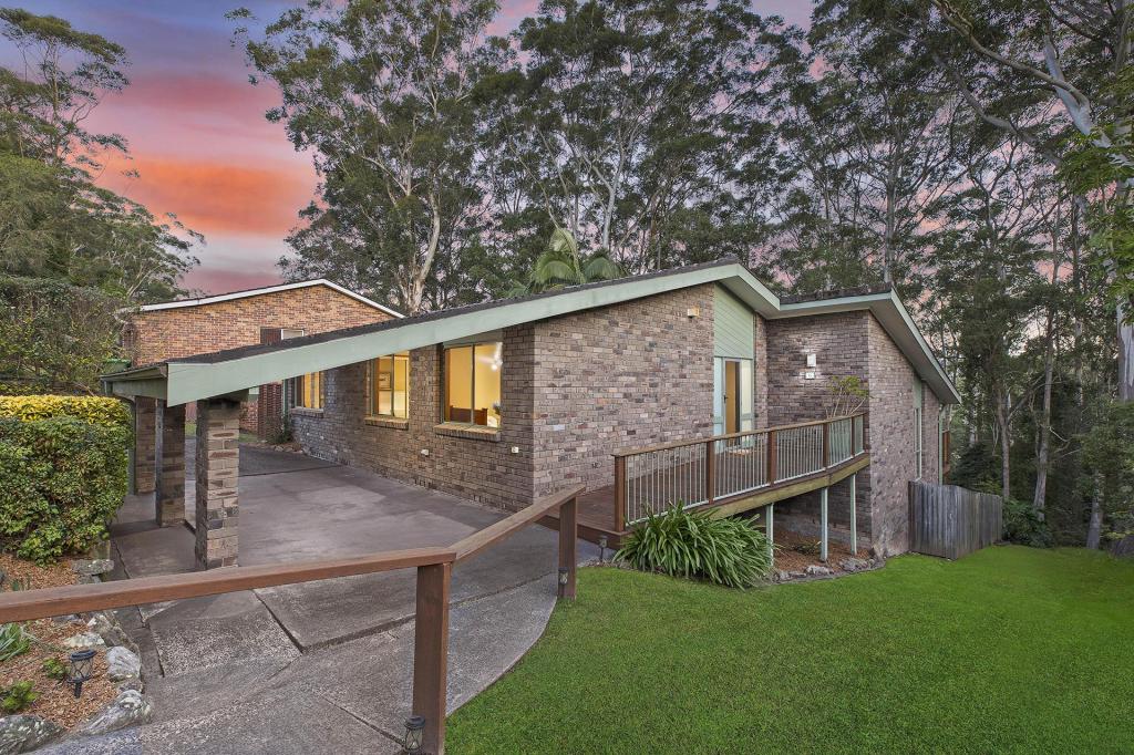 16 Maranoa St, Wyoming, NSW 2250