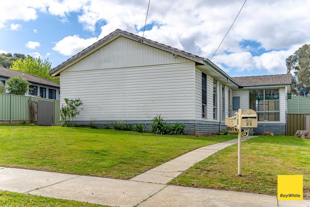 35 Truscott Ave, California Gully, VIC 3556