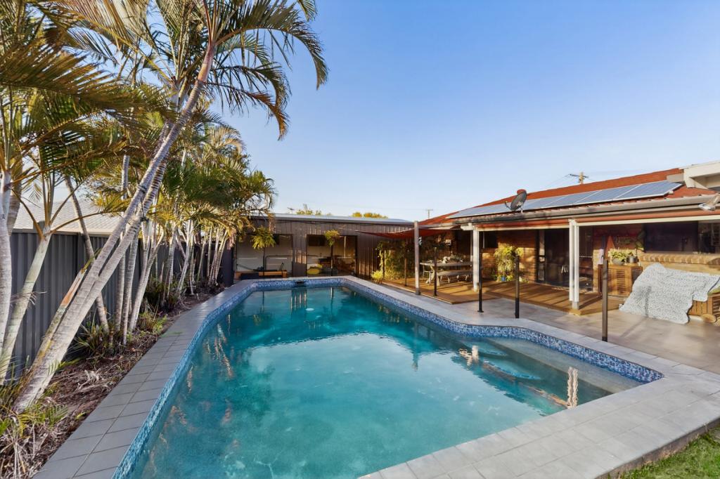 3 Cognac St, Kippa-Ring, QLD 4021