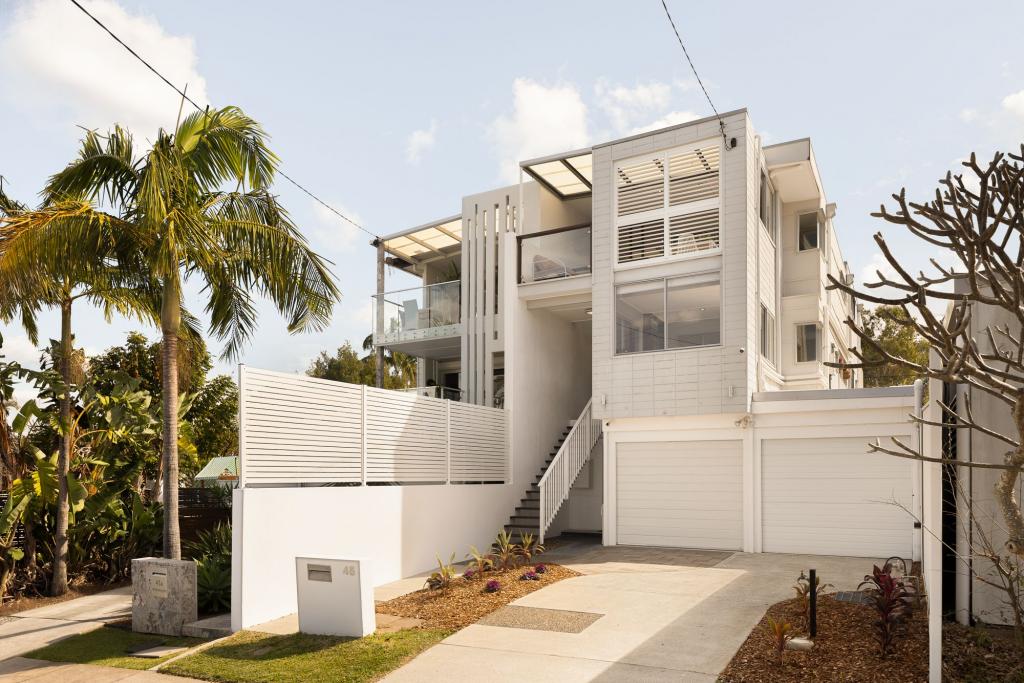 45 Willmington St, Wooloowin, QLD 4030