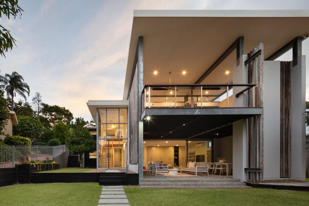 62 Gilgandra St, Indooroopilly, QLD 4068