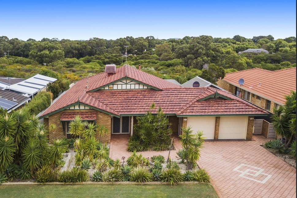 9 Seaview Tce, Coogee, WA 6166