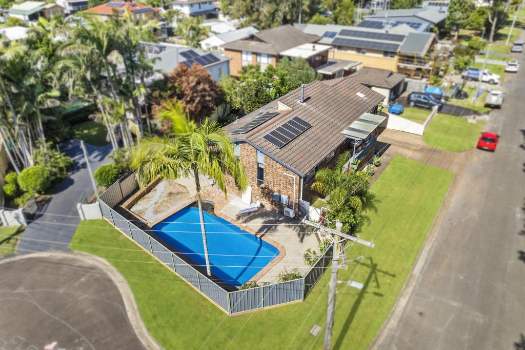 5 Damien Cl, Chittaway Point, NSW 2261