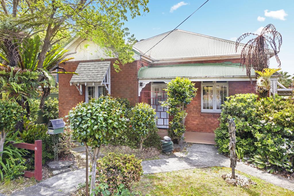 61 Florence St, Hornsby, NSW 2077