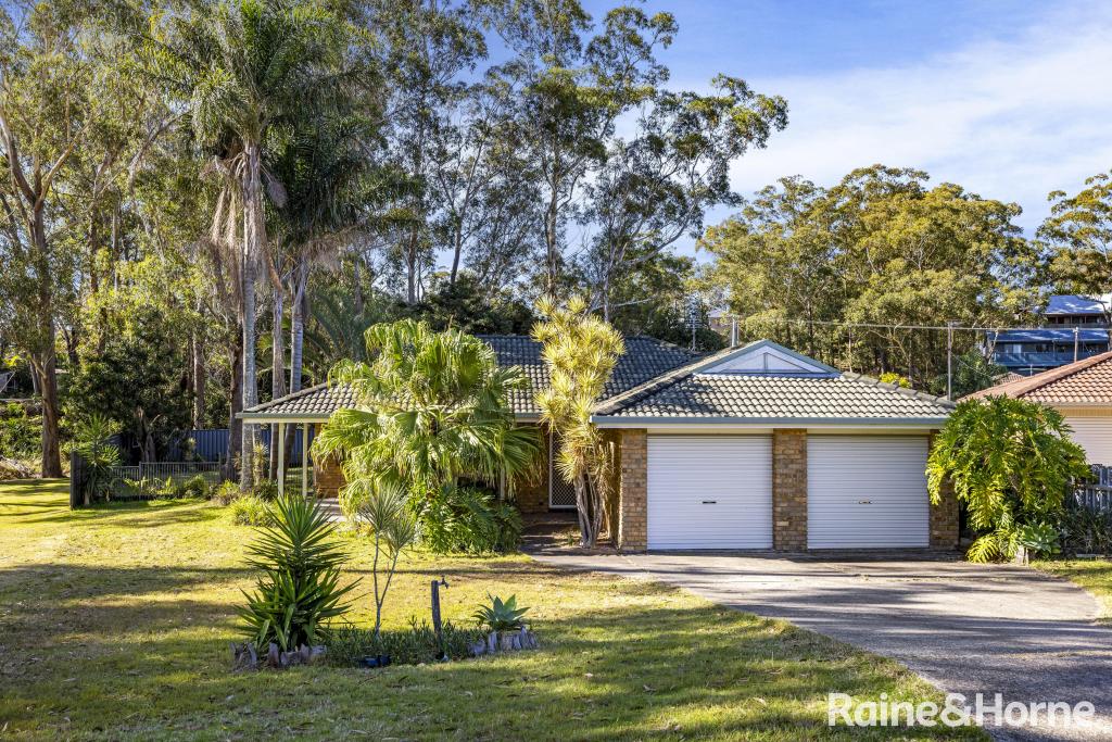 27 Kenneth Pde, Lemon Tree Passage, NSW 2319