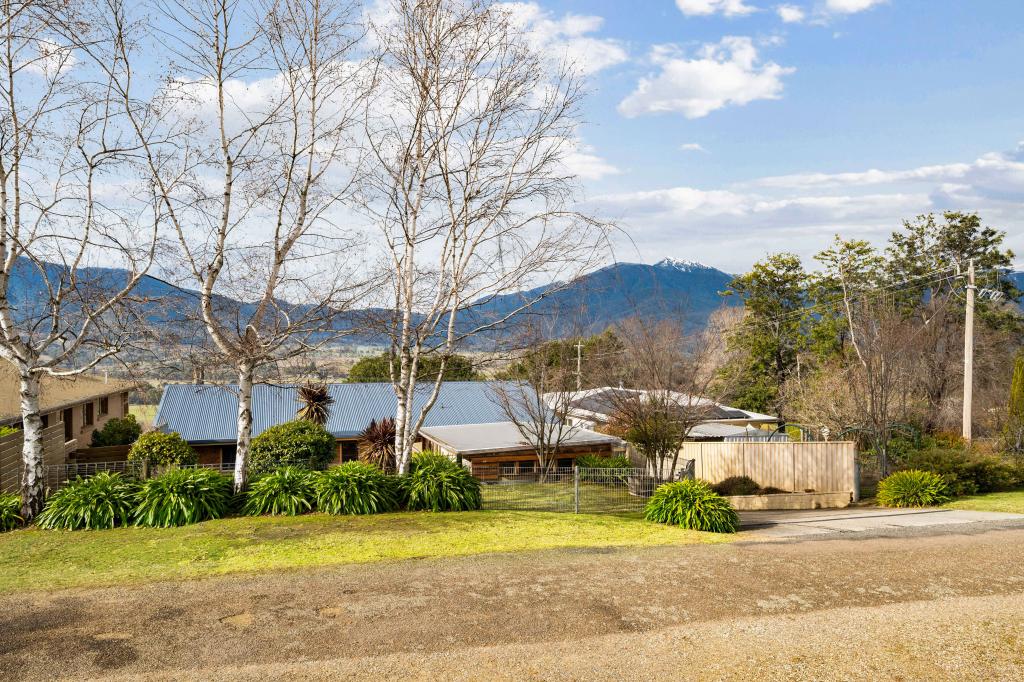 5 Kiewa Valley Hwy, Tawonga South, VIC 3698
