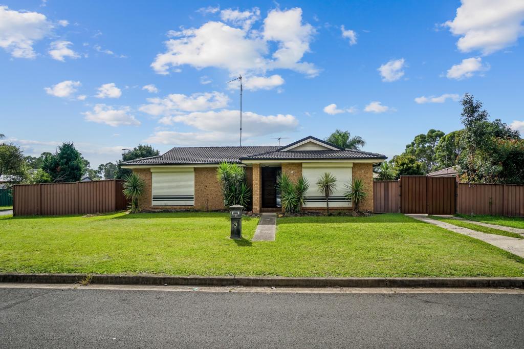 1 Meru Pl, St Clair, NSW 2759