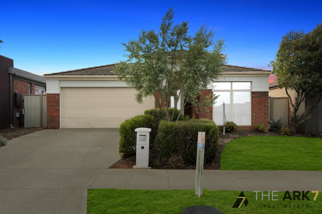 15 Riverina Bvd, Brookfield, VIC 3338