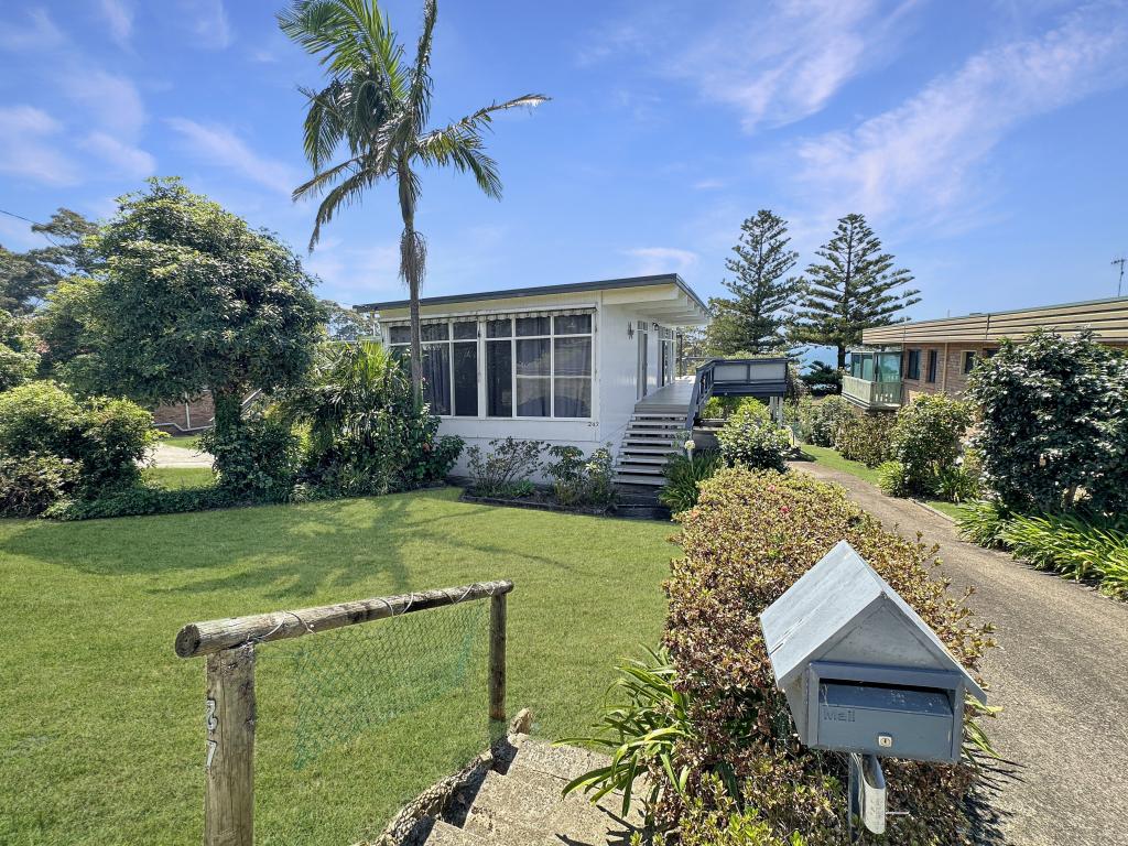 247 Beach Rd, Denhams Beach, NSW 2536