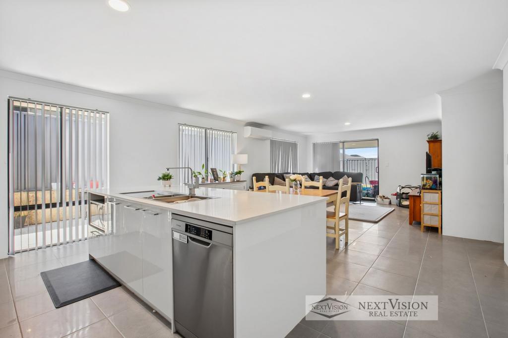 6 Corymbia Way, Hammond Park, WA 6164