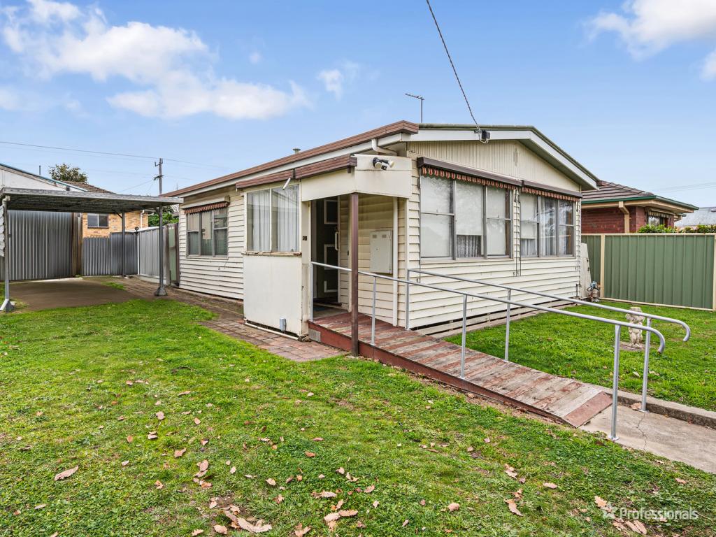 33 Alma St, Maryborough, VIC 3465