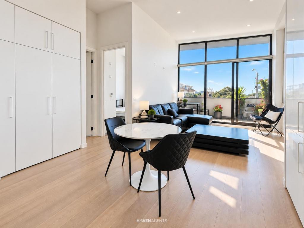 201/1094 GLENHUNTLY RD, GLEN HUNTLY, VIC 3163
