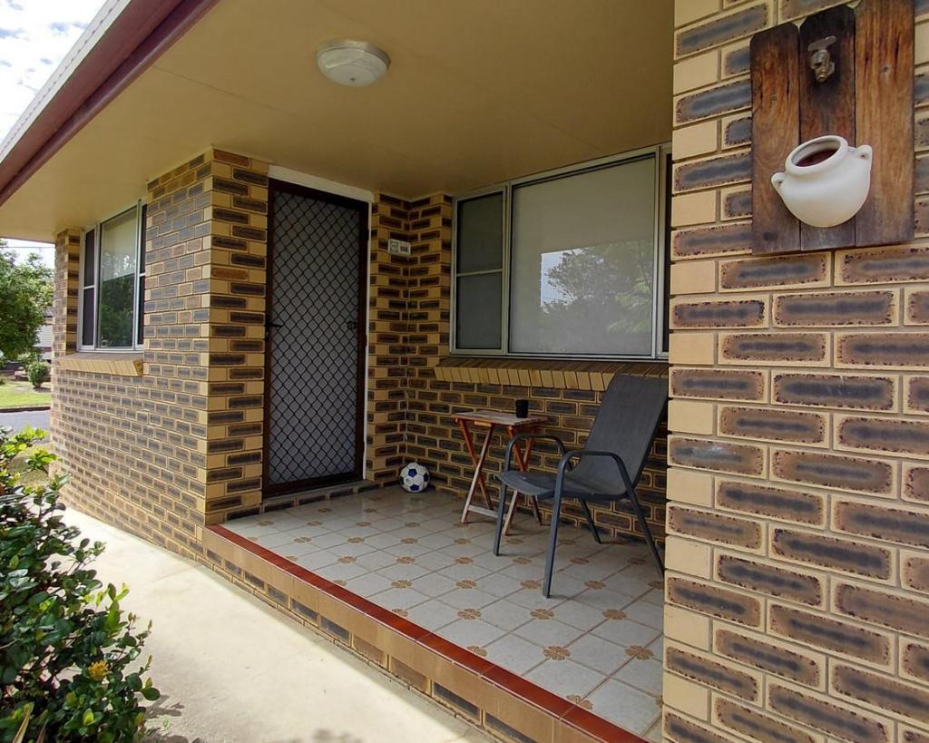 2/19 COLLEEN PL, EAST LISMORE, NSW 2480