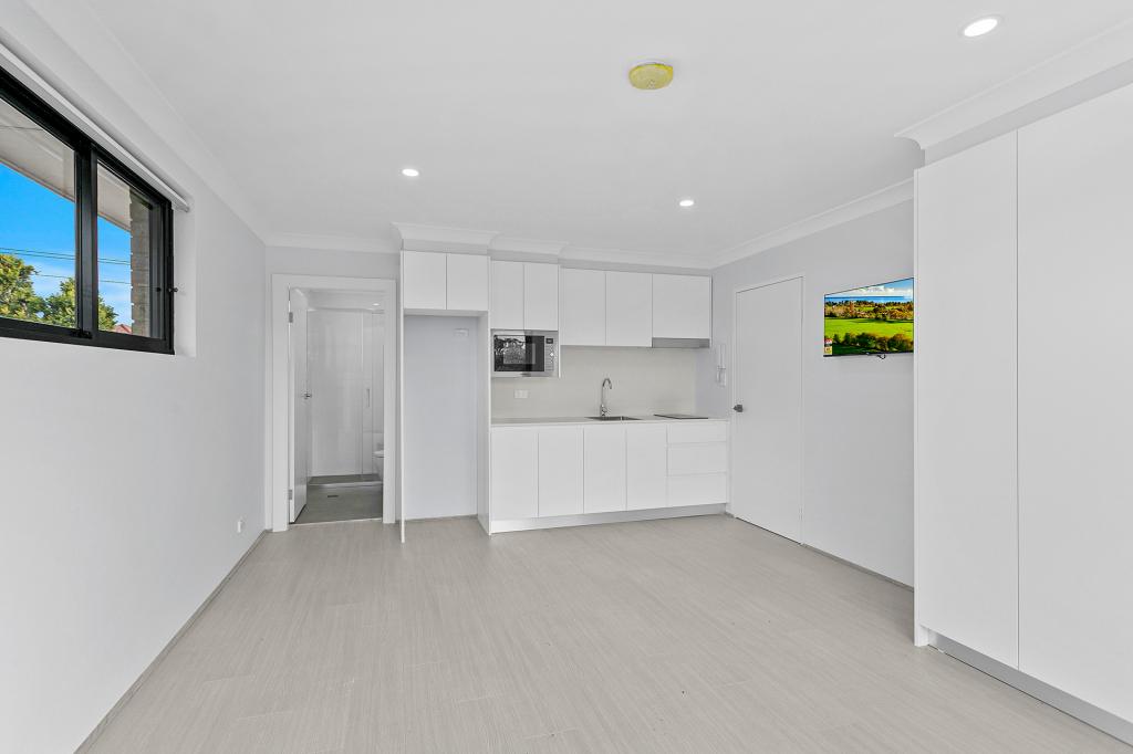 2/424 KING GEORGES RD, BEVERLY HILLS, NSW 2209