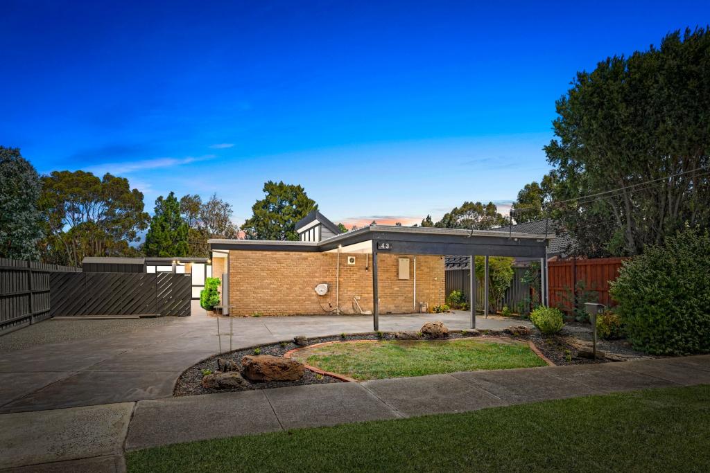 43 Priestley Ave, Hoppers Crossing, VIC 3029