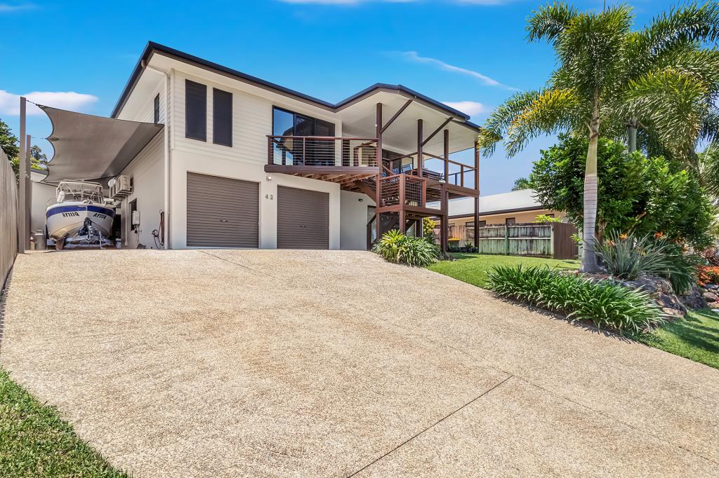 42 Parker Rd, Cannonvale, QLD 4802