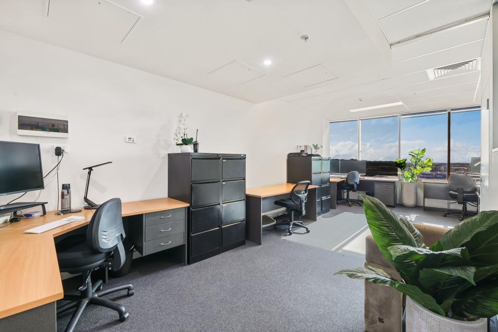2710/5 LAWSON ST, SOUTHPORT, QLD 4215